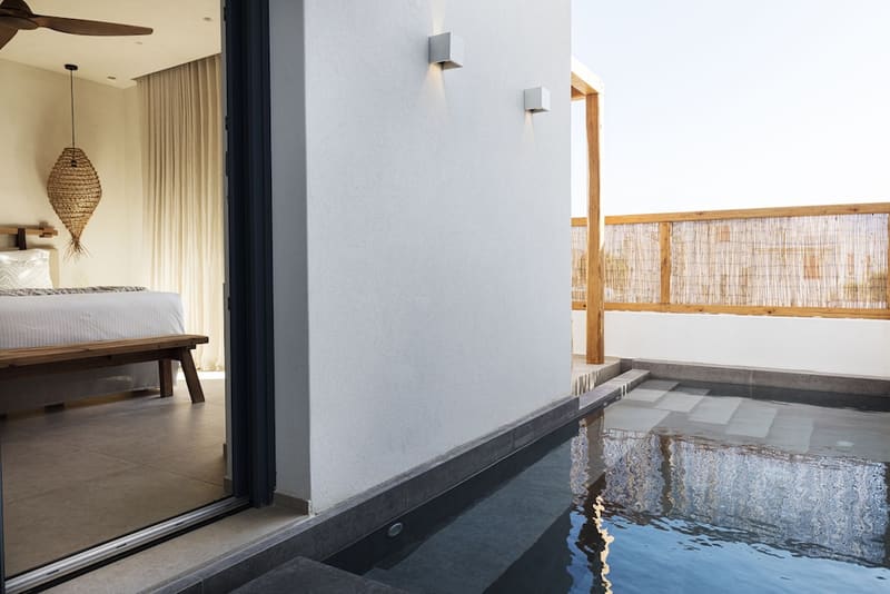 Private plunge pool at Phos Milos, Milos — photo 2