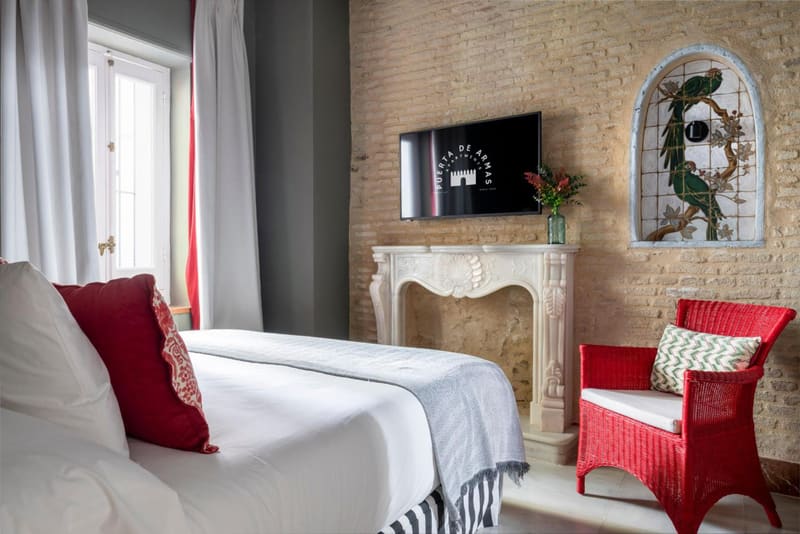 Private hot tub at CSE Puerta de Armas Apartments, Seville, photo 6