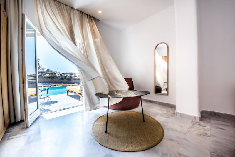 Private plunge pool at San Antonio Summerland, Mykonos — photo 4