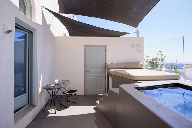 Private hot tub at Keti Hotel, Santorini — photo 5
