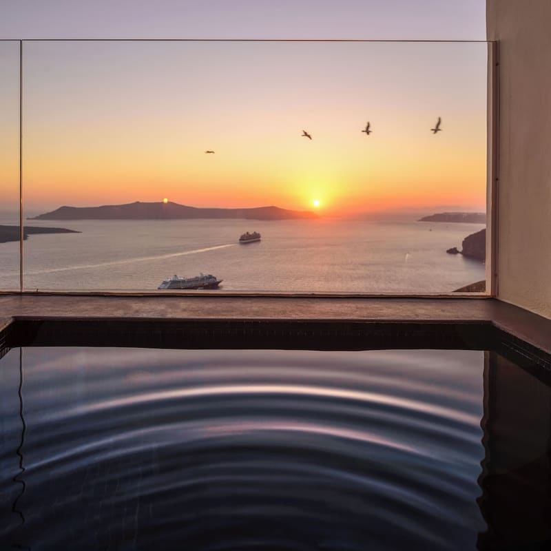 Private hot tub at Keti Hotel, Santorini — photo 6