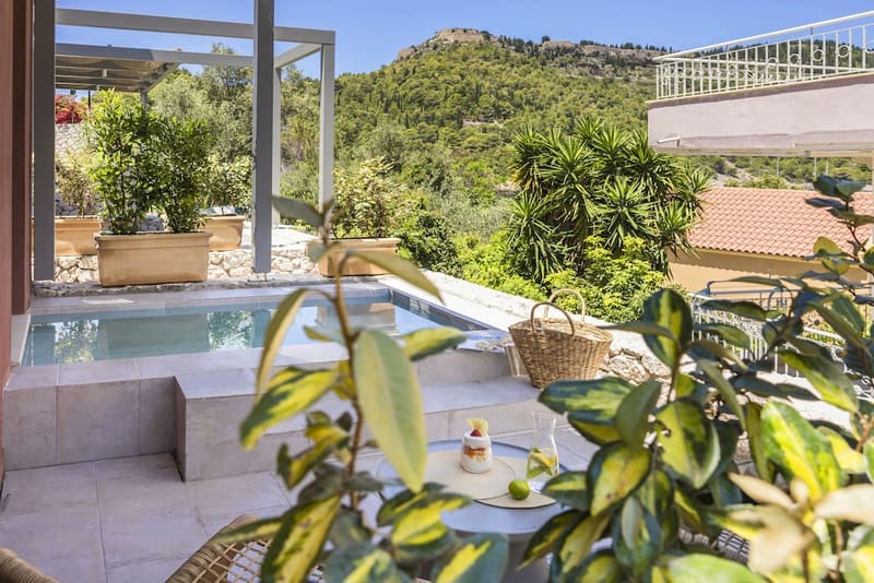 Private plunge pool at Assos Chromata Villas, Kefalonia, photo 2