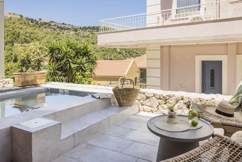 Private plunge pool at Assos Chromata Villas, Kefalonia, photo 3