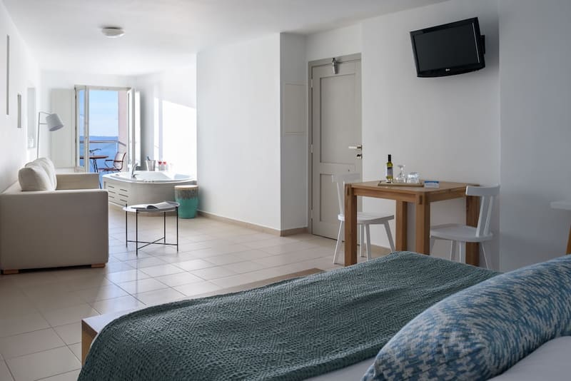 Private hot tub at Panorama Boutique Hotel- Adults only, Santorini