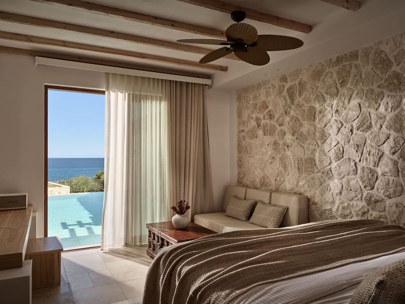 Private hot tub at Lesante Cape - The Leading Hotels of the World, Zakynthos — photo 3
