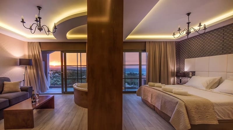 Private hot tub at Elegance Luxury Executive Suites - Adults Only, Zakynthos, photo 5