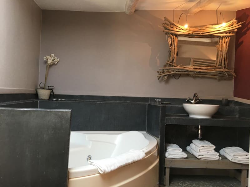 Private hot tub at Intérieurs-Cour, Nice, photo 2