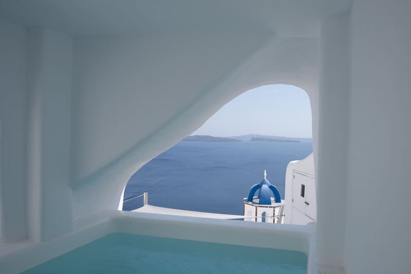 Private plunge pool at Oia Spirit Boutique Residences, Santorini — photo 5
