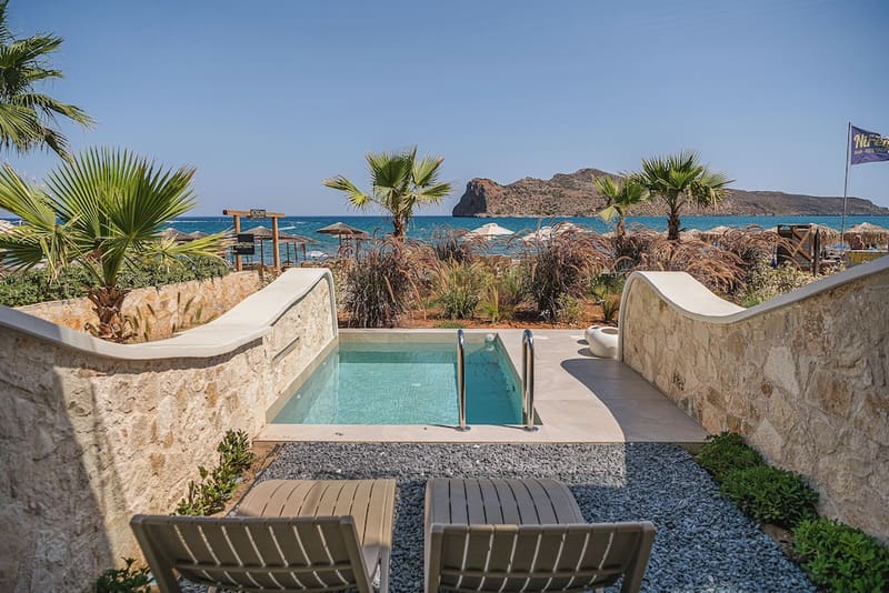 Private plunge pool at Vergina Beach Hotel, Chania, photo 5