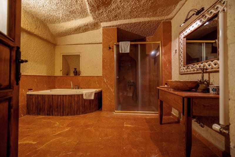 Private jacuzzi at Mithra Cave Cappadocia, Goreme — photo 2