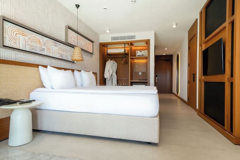 Private jacuzzi at The Norm Collection Door'a Bodrum, Bodrum, photo 5