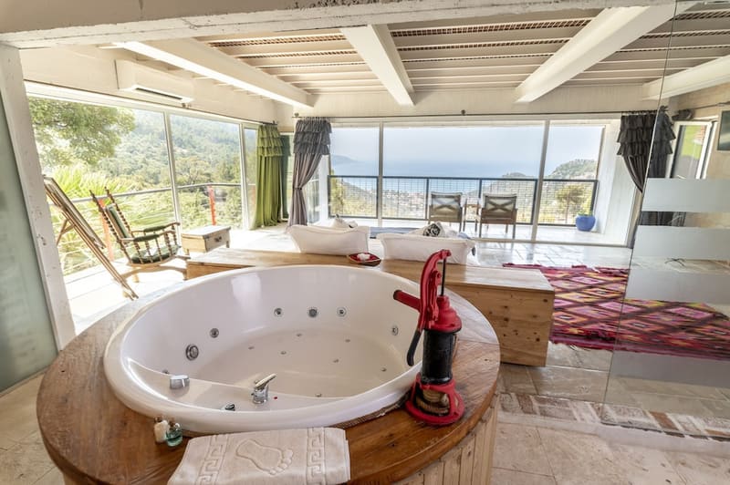 Private hot tub at Oludeniz Loft Hotel Exclusive - Adults Only, Fethiye — photo 5